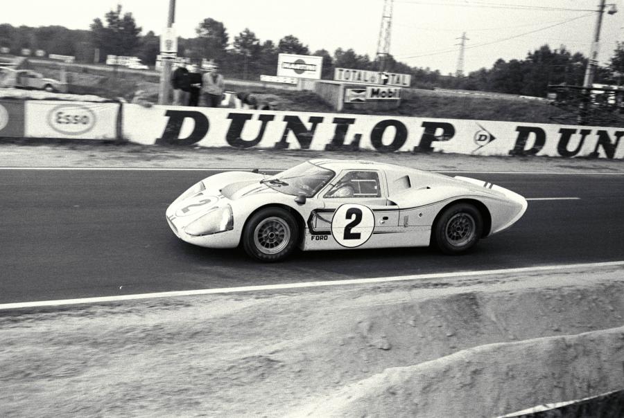  Ford GT40 (Mk IV) 1967 года  (фото 51 из 81)